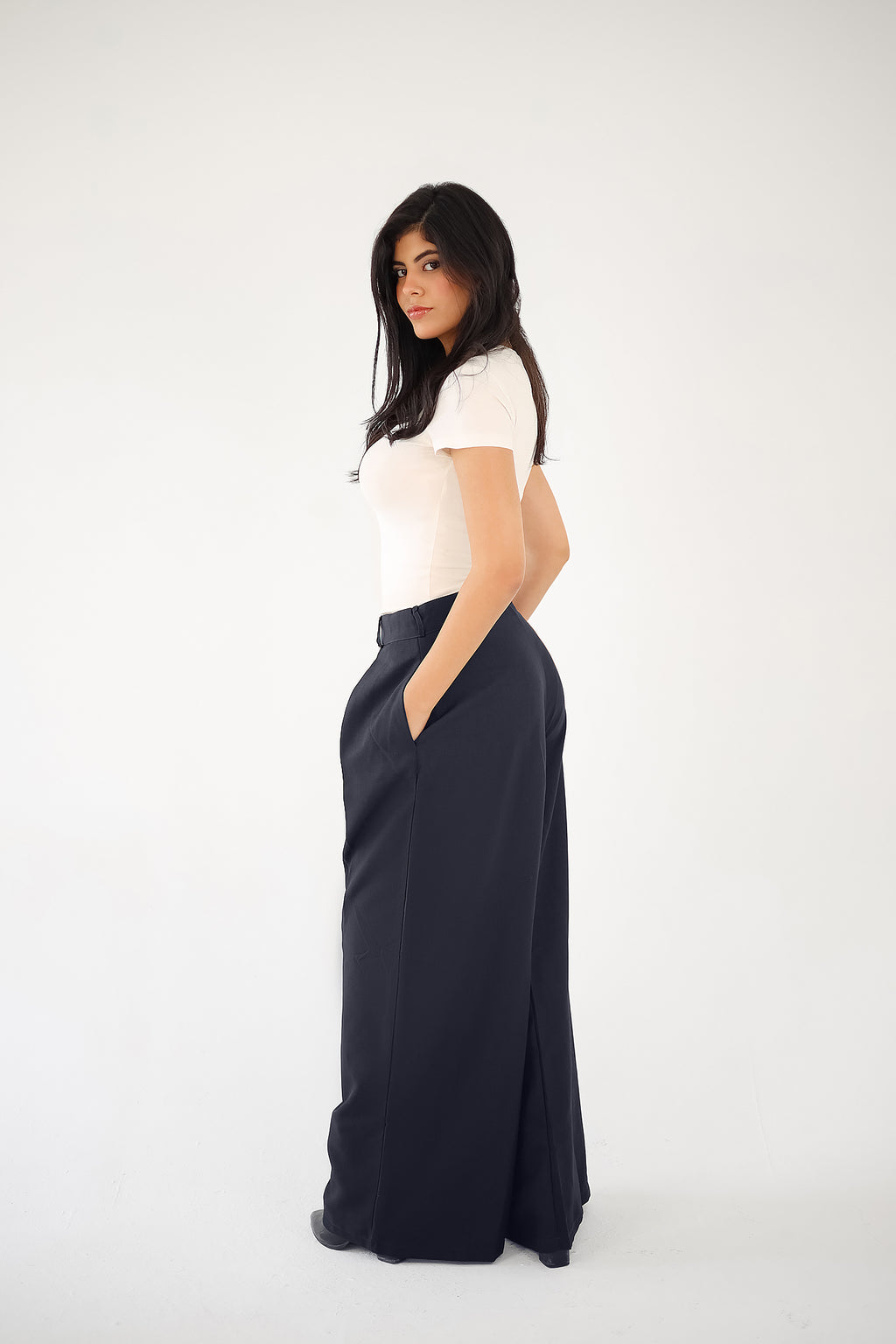 Signature Wide Pant