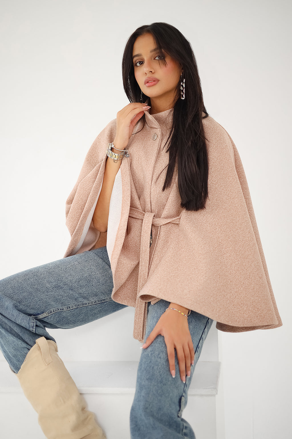 FLOW CAPE