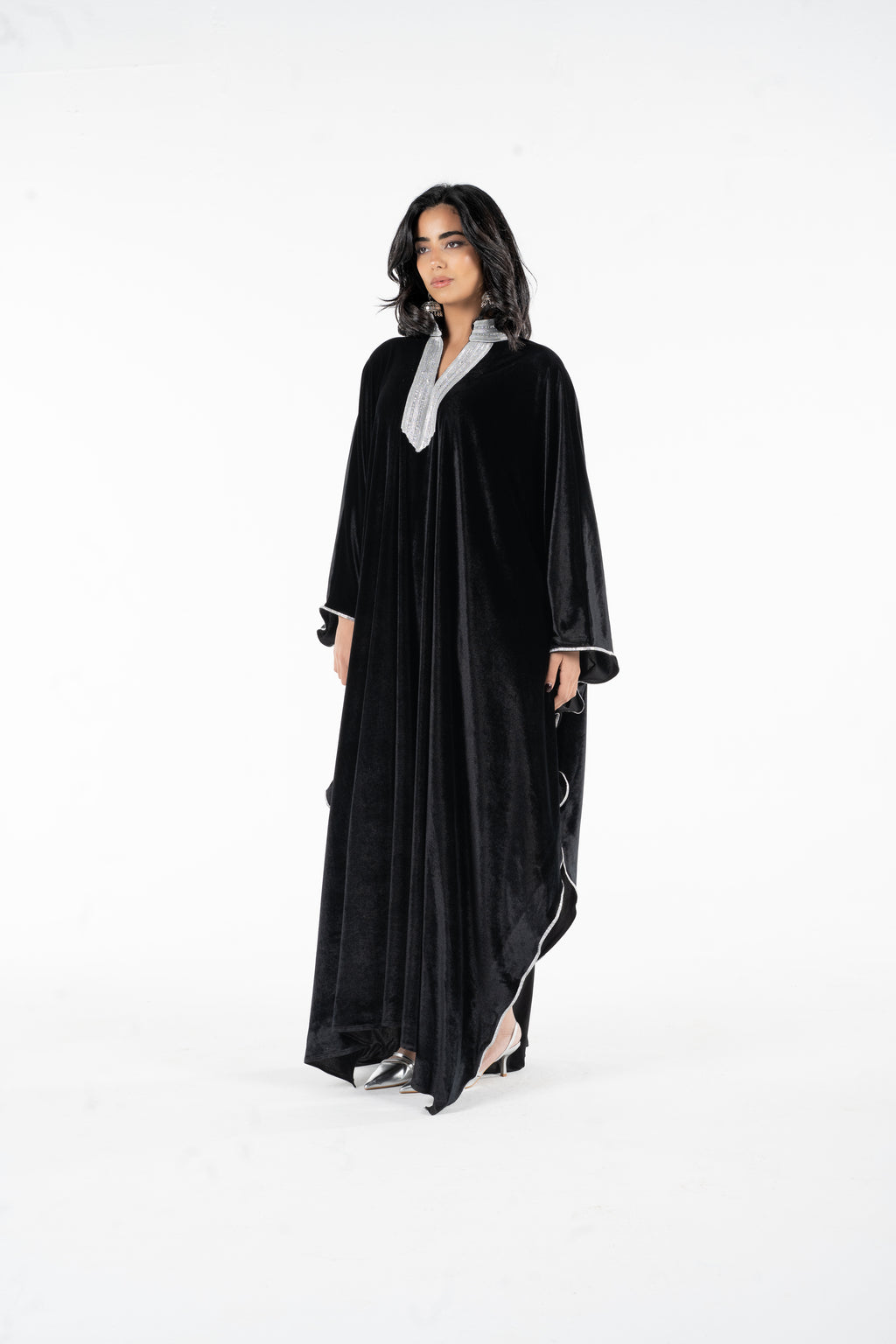 LAYALI