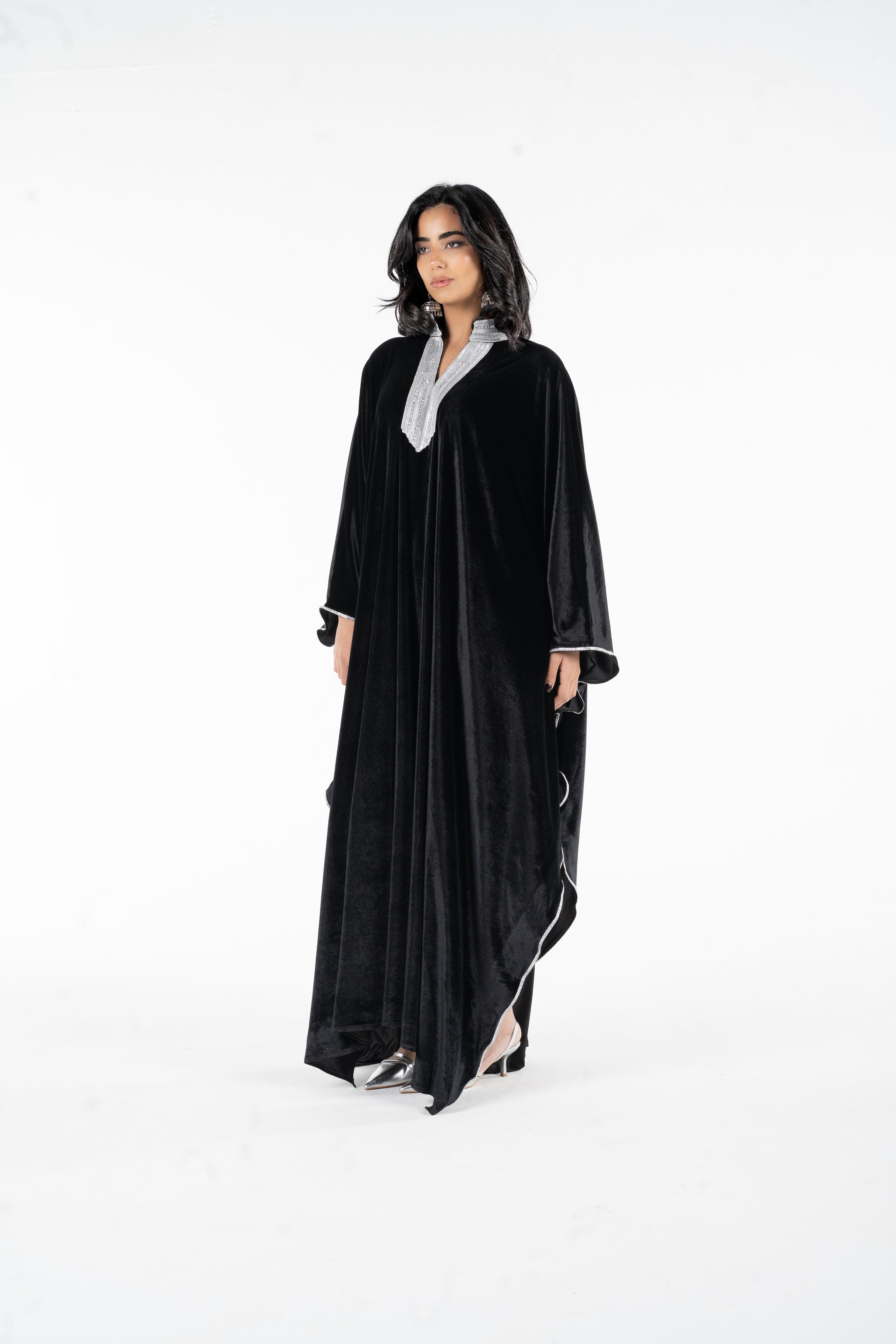 LAYALI